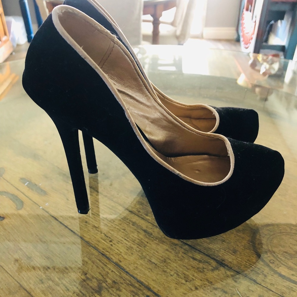 Black velvet heels
